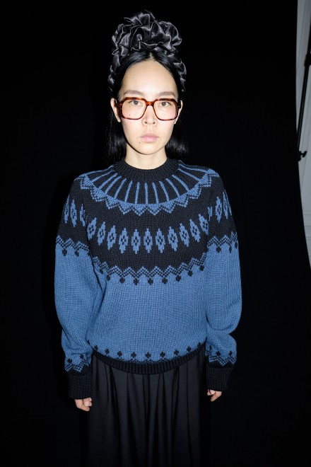 公式サイト Oversized mountain sweater ニット/セーター